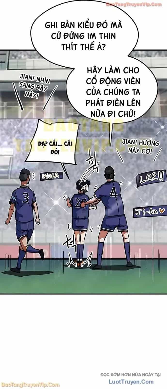 Tôi Bị Hiểu Lầm Là Siêu Sao Trên Sân Cỏ - Chương 52 - ảnh 33